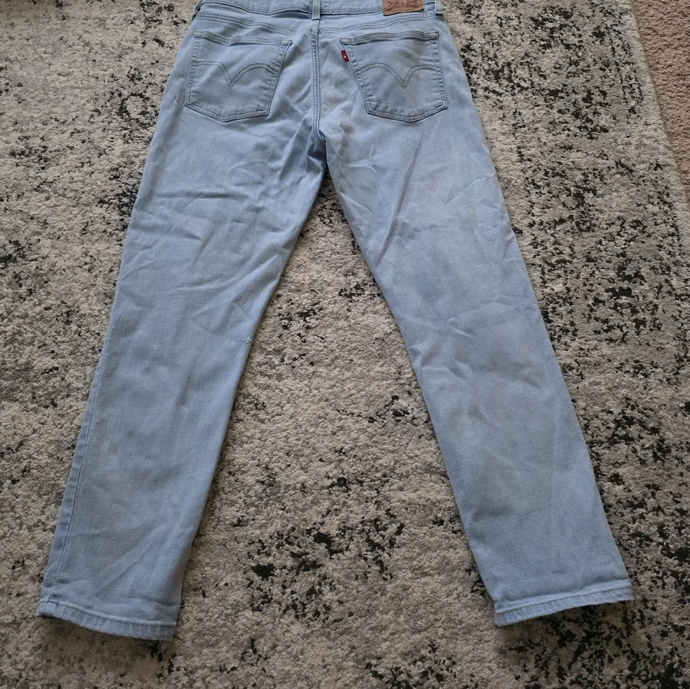 Levi's Boyfriend Lightwash Jeans Womens 29